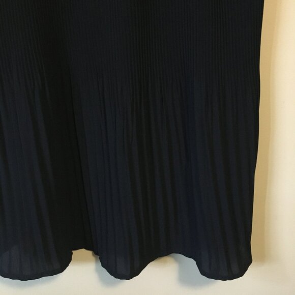 Dark Navy Blue Accordion Pleated Back Rayon Tank Top - Picture 8 of 13